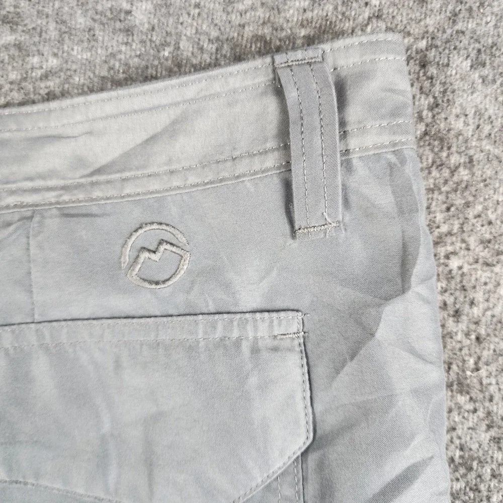Magellan Outdoors Cargo‎ Shorts Mens 40 Tan 2 Piece Lot Water Repellent Hiking